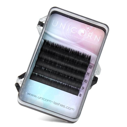Teste den Mini Mixtray kostenlos und erlebe die selbstfächenden Volumen Wimpern von Unicorn Eyelashes!